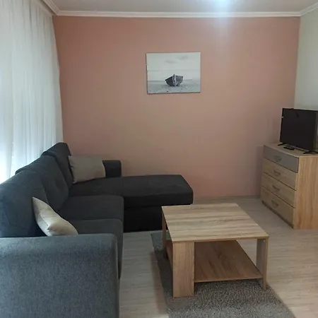 Veka Apartman *