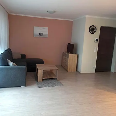 Veka Apartman Apartament *
